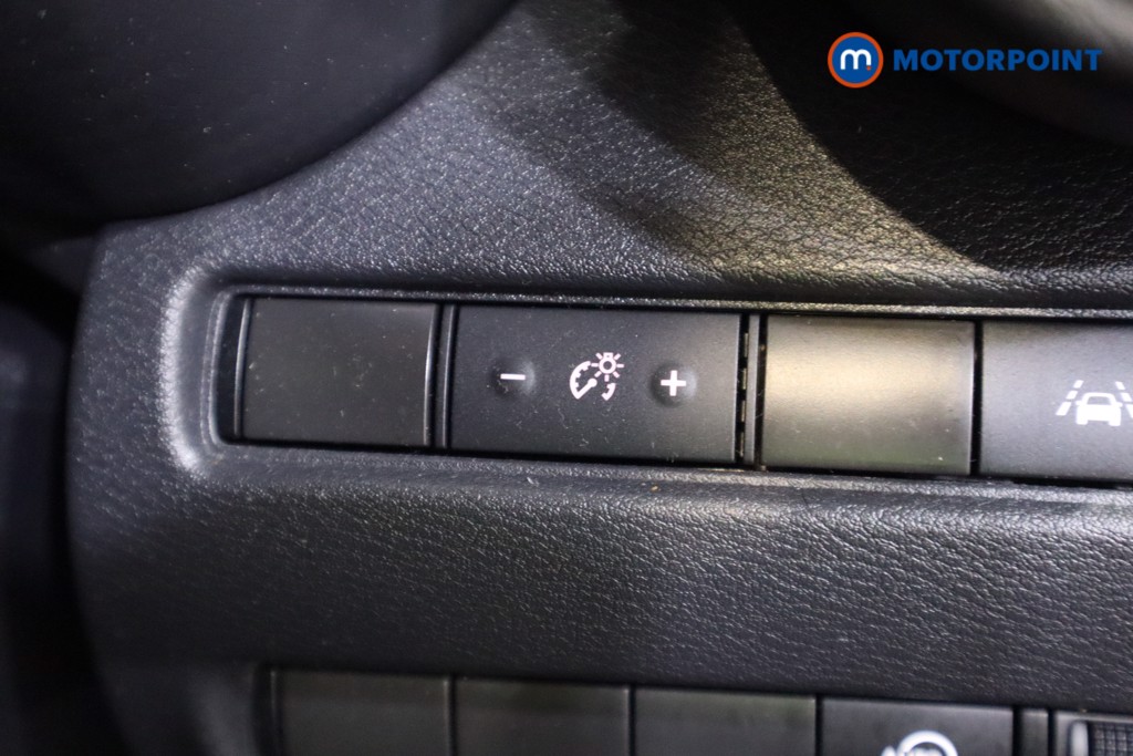 Nissan Juke N-Connecta Automatic Petrol SUV - Stock Number (1603679) - 16th supplementary image