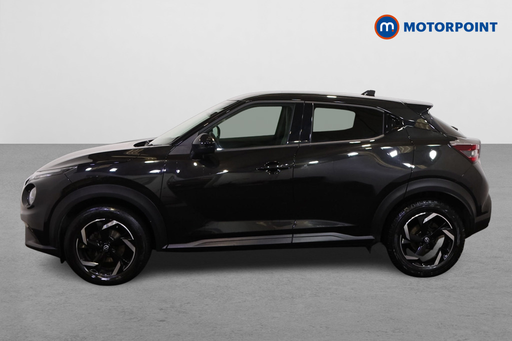 Nissan Juke N-Connecta Automatic Petrol SUV - Stock Number (1603679) - Passenger side