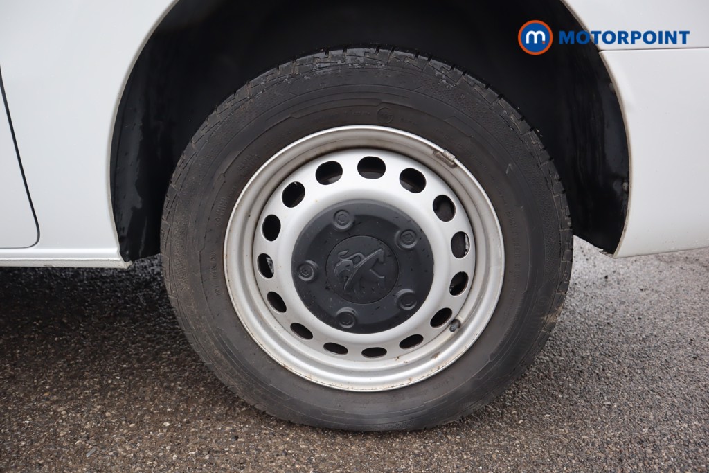 Peugeot Expert Professional Premium Manual Diesel Panel Van - Stock Number (1603724) - 24th supplementary image