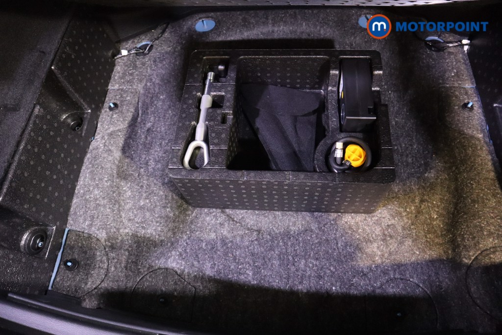 Mg Motor Uk HS Exclusive Manual Petrol SUV - Stock Number (1603767) - 21st supplementary image