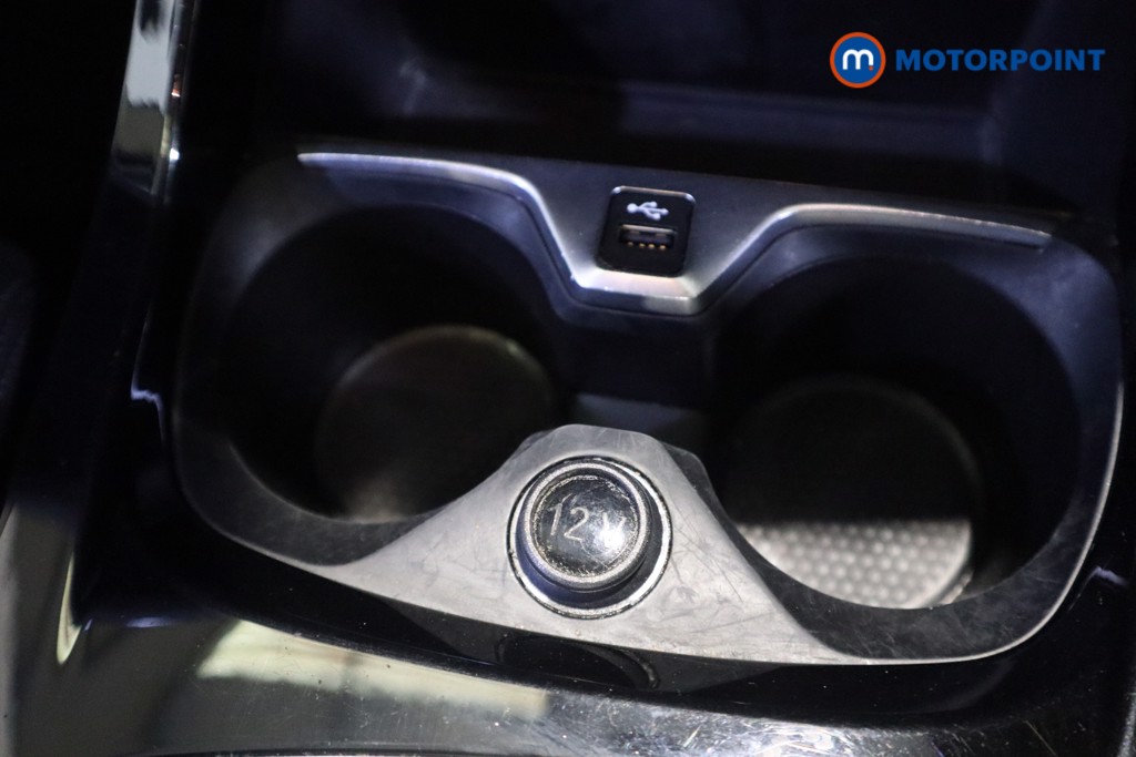 BMW 2 Series Sport Automatic Petrol Saloon - Stock Number (1603925) - 5th supplementary image