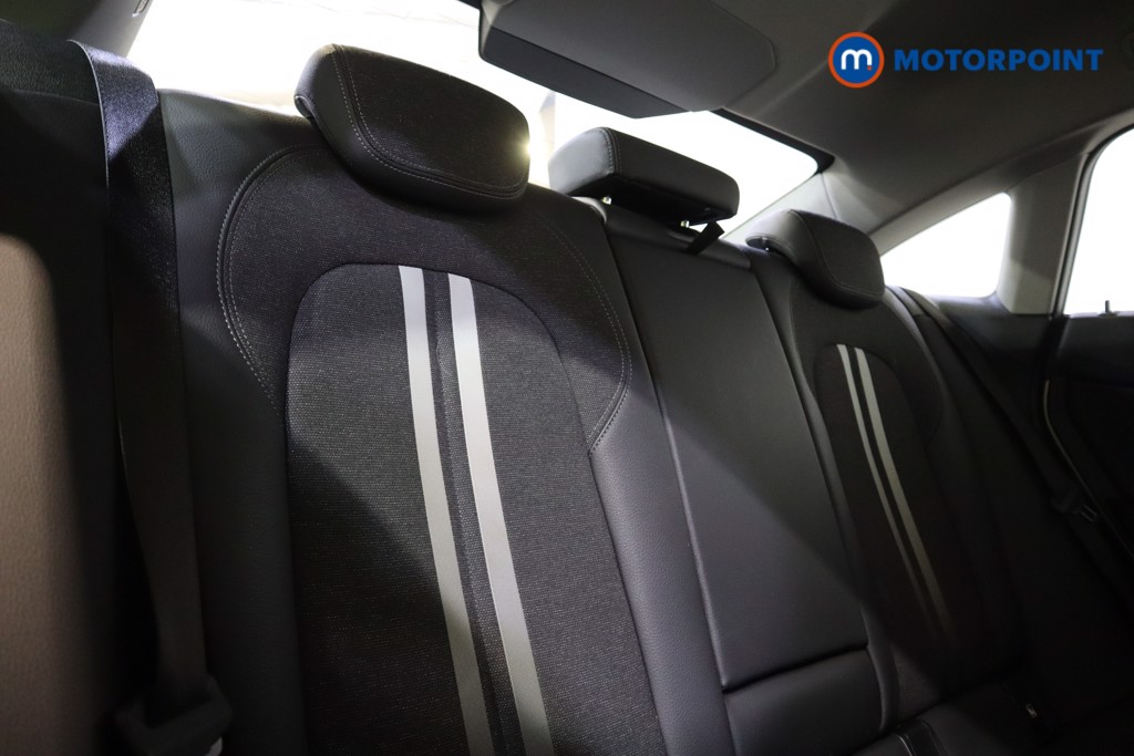 BMW 2 Series Sport Automatic Petrol Saloon - Stock Number (1603925) - 18th supplementary image