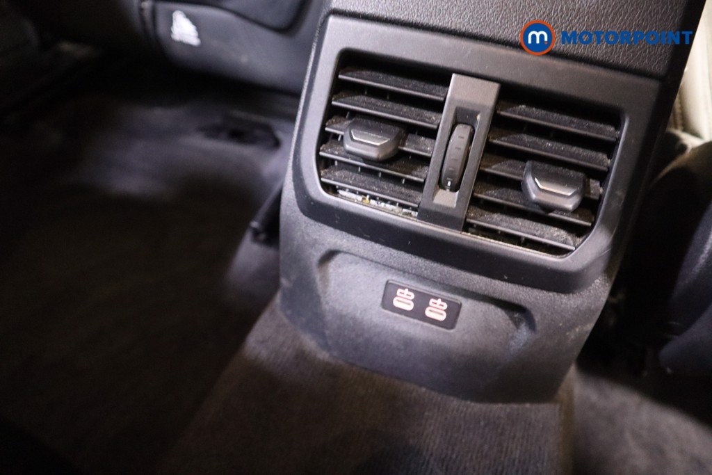 BMW 2 Series Sport Automatic Petrol Saloon - Stock Number (1603925) - 20th supplementary image