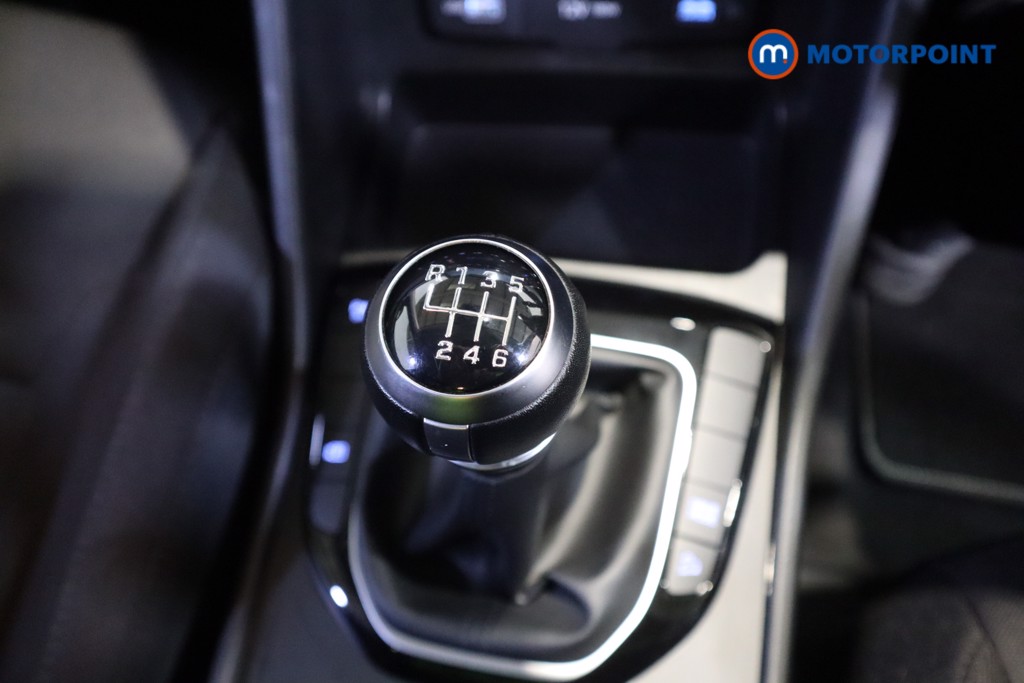 Hyundai Tucson Se Connect Manual Petrol SUV - Stock Number (1603967) - 5th supplementary image