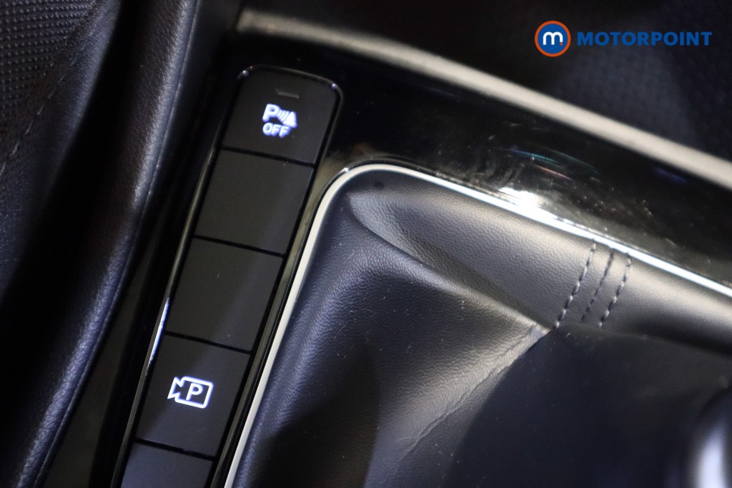 Hyundai Tucson Se Connect Manual Petrol SUV - Stock Number (1603967) - 7th supplementary image