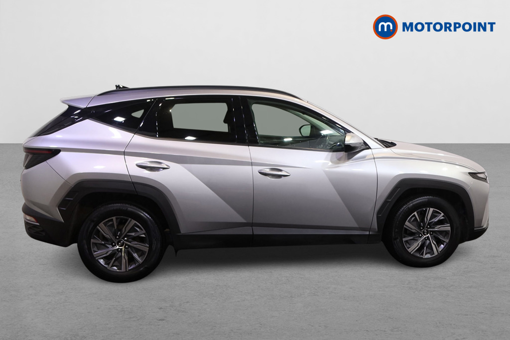 Hyundai Tucson Se Connect Manual Petrol SUV - Stock Number (1603967) - Drivers side