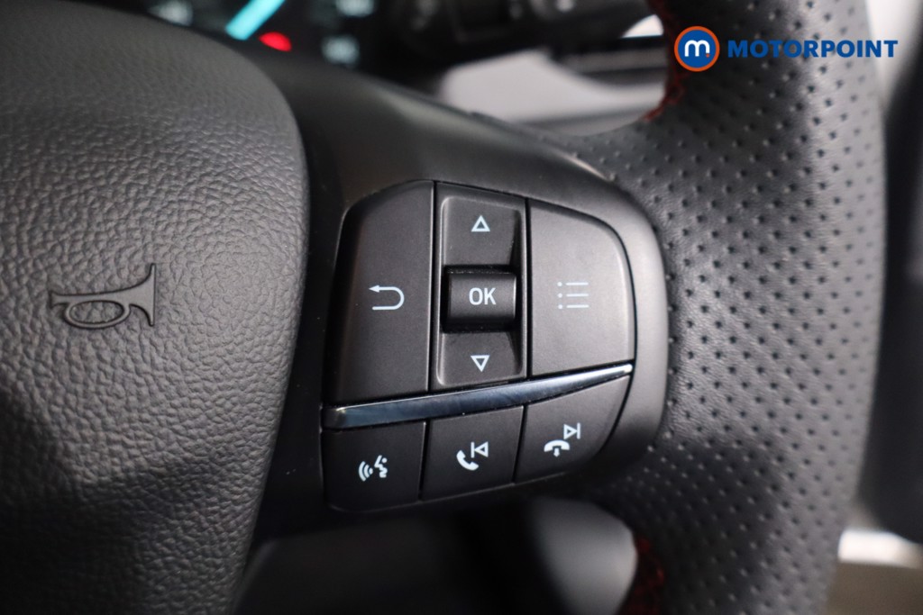 Ford Focus St-Line Manual Petrol Hatchback - Stock Number (1604067) - 8th supplementary image