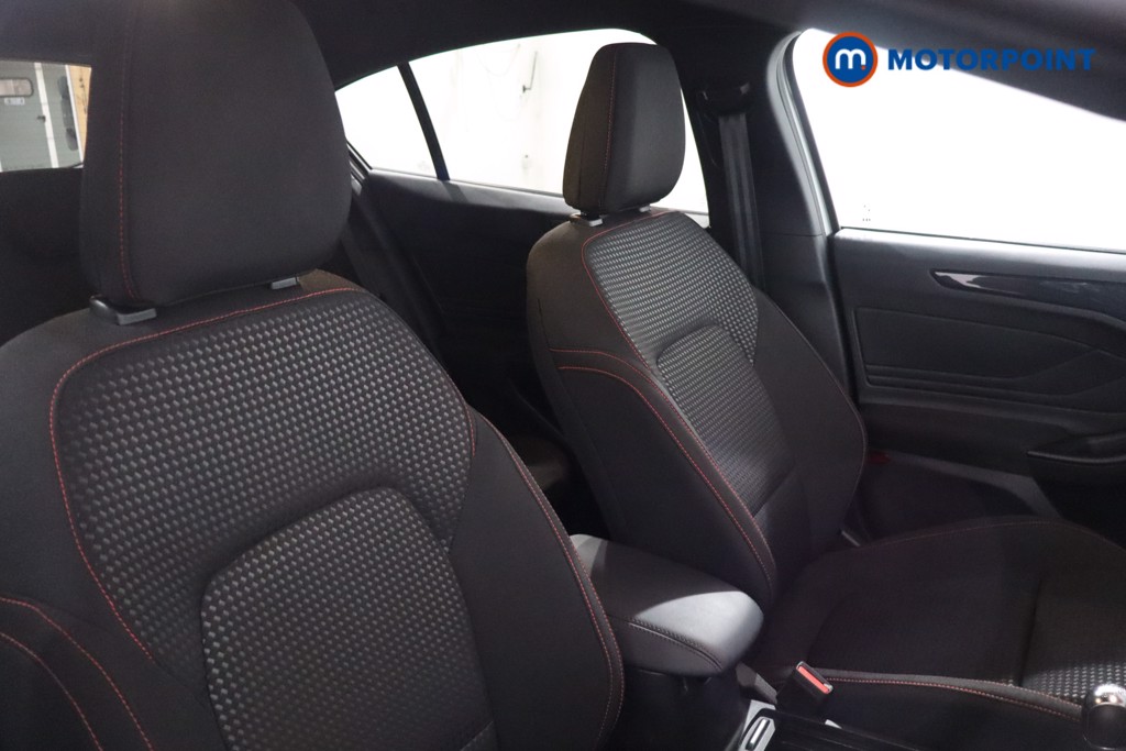 Ford Focus St-Line Manual Petrol Hatchback - Stock Number (1604067) - 25th supplementary image