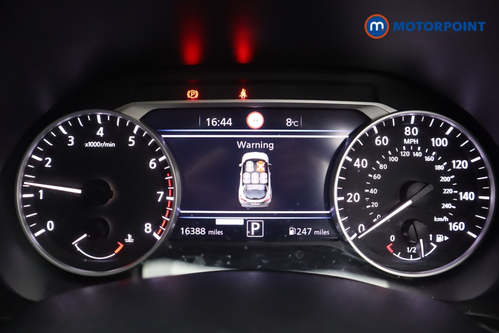 Nissan Juke N-Connecta Automatic Petrol SUV - Stock Number (1604124) - 3rd supplementary image