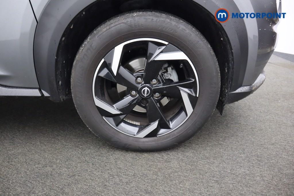 Nissan Juke N-Connecta Automatic Petrol SUV - Stock Number (1604124) - 38th supplementary image