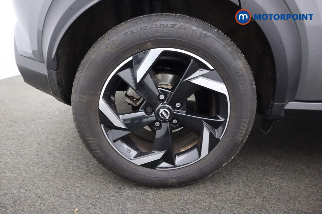 Nissan Juke N-Connecta Automatic Petrol SUV - Stock Number (1604124) - 39th supplementary image