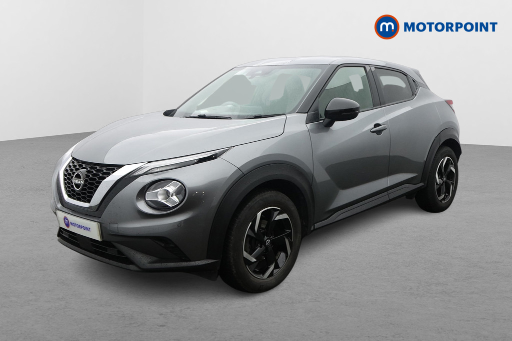 Nissan Juke N-Connecta Automatic Petrol SUV - Stock Number (1604124) - Passenger side front corner