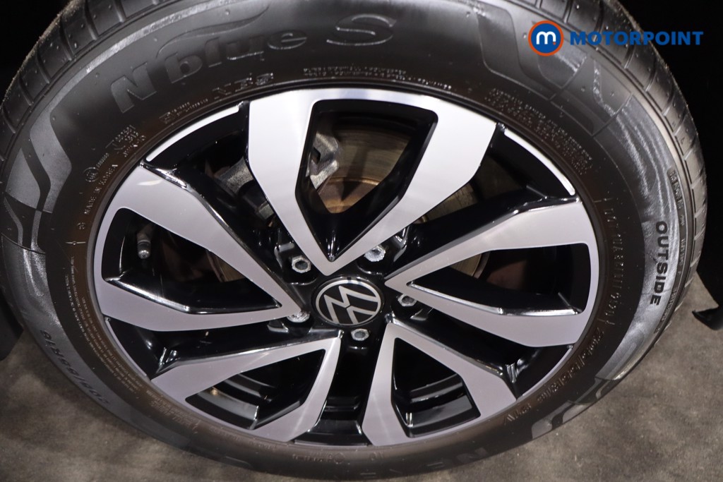 Volkswagen Golf Active Automatic Petrol Hatchback - Stock Number (1604241) - 12th supplementary image