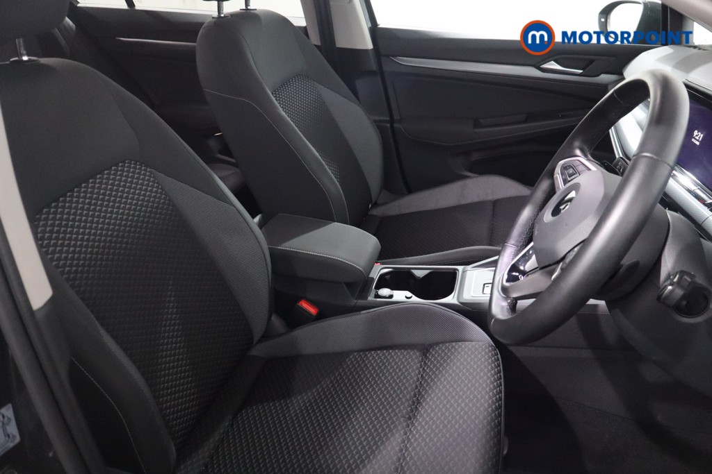 Volkswagen Golf Active Automatic Petrol Hatchback - Stock Number (1604241) - 22nd supplementary image