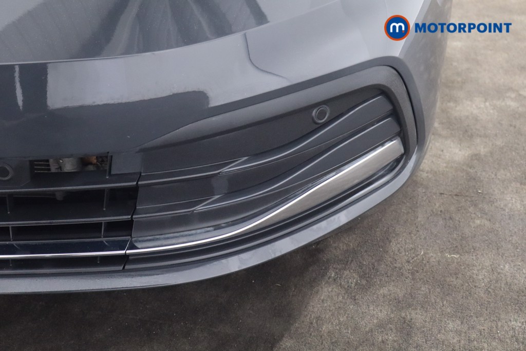 Volkswagen Golf Active Automatic Petrol Hatchback - Stock Number (1604241) - 32nd supplementary image