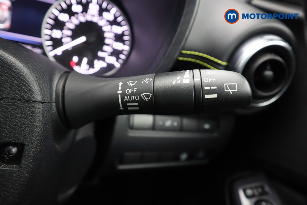 Nissan Juke Kiiro Manual Petrol SUV - Stock Number (1604276) - 7th supplementary image