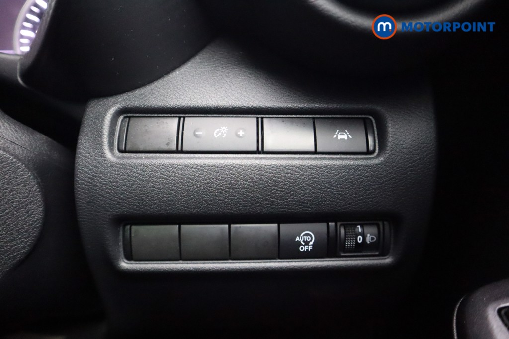 Nissan Juke Kiiro Manual Petrol SUV - Stock Number (1604276) - 8th supplementary image