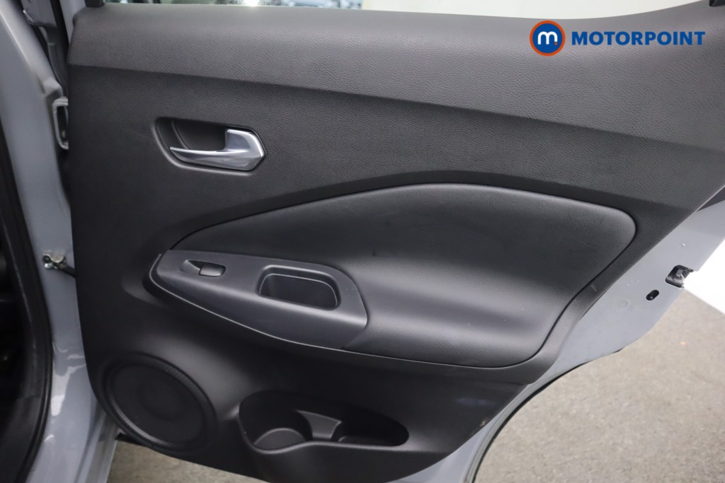 Nissan Juke Kiiro Manual Petrol SUV - Stock Number (1604276) - 27th supplementary image