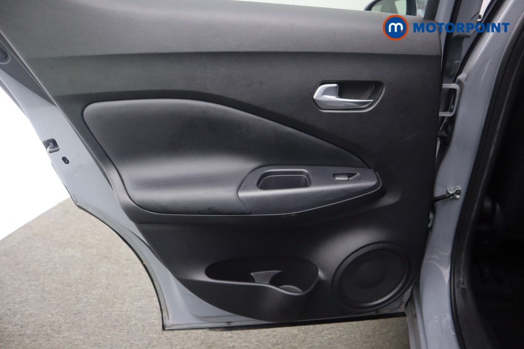 Nissan Juke Kiiro Manual Petrol SUV - Stock Number (1604276) - 31st supplementary image