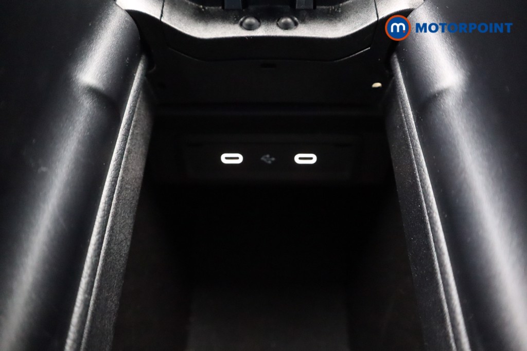 Mercedes-Benz CLA Amg Line Automatic Petrol Coupe - Stock Number (1604315) - 17th supplementary image