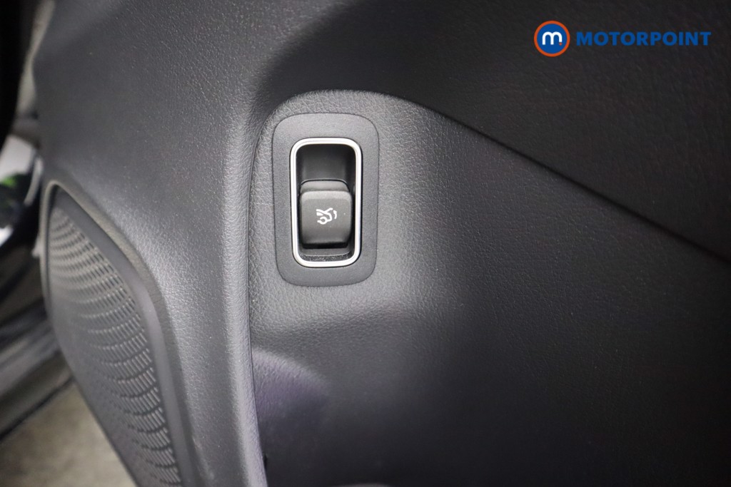 Mercedes-Benz CLA Amg Line Automatic Petrol Coupe - Stock Number (1604315) - 22nd supplementary image