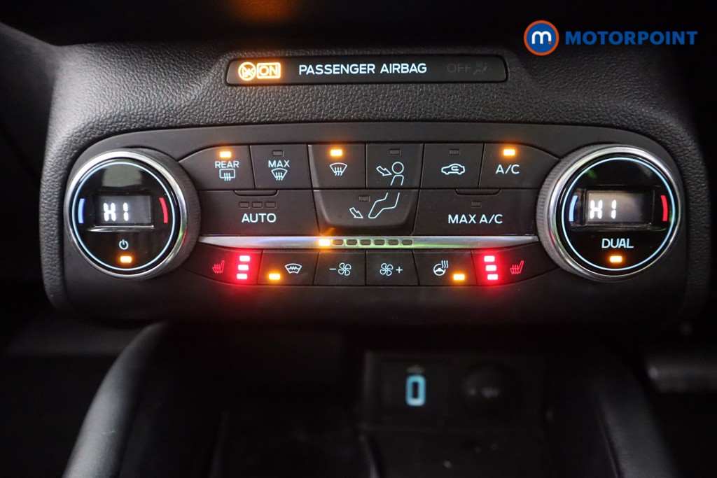 Ford Focus Vignale Active X Automatic Diesel Estate - Stock Number (1604325) - 13th supplementary image