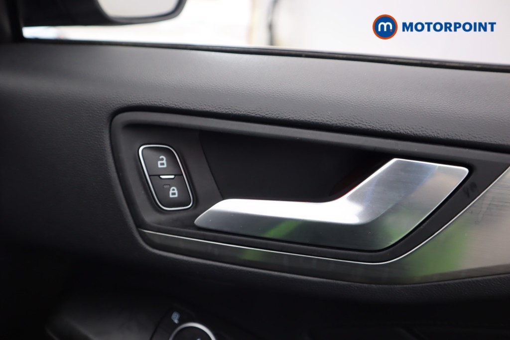 Ford Focus Vignale Active X Automatic Diesel Estate - Stock Number (1604325) - 22nd supplementary image