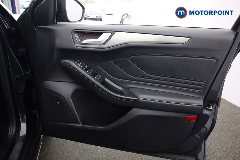 Ford Focus Vignale Active X Automatic Diesel Estate - Stock Number (1604325) - 24th supplementary image