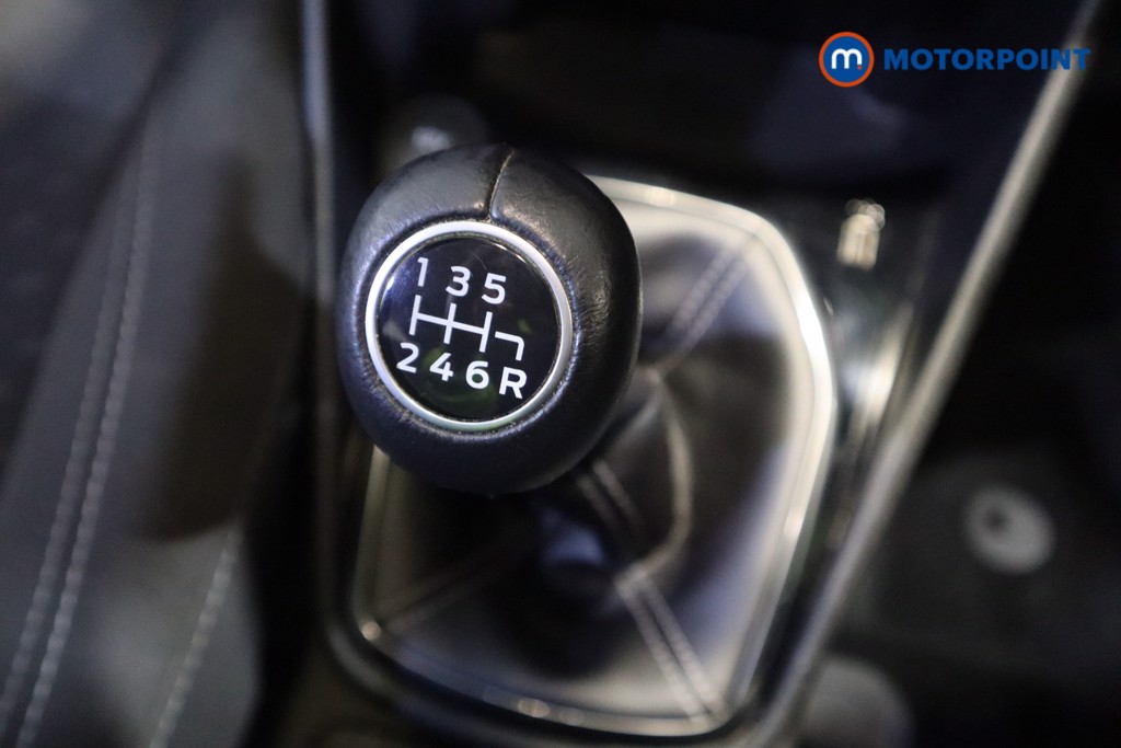 Ford Fiesta Titanium Manual Petrol Hatchback - Stock Number (1604572) - 7th supplementary image