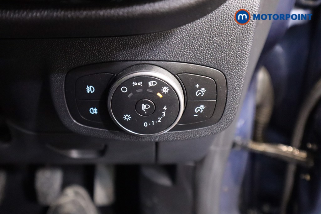 Ford Fiesta Titanium Manual Petrol Hatchback - Stock Number (1604572) - 14th supplementary image