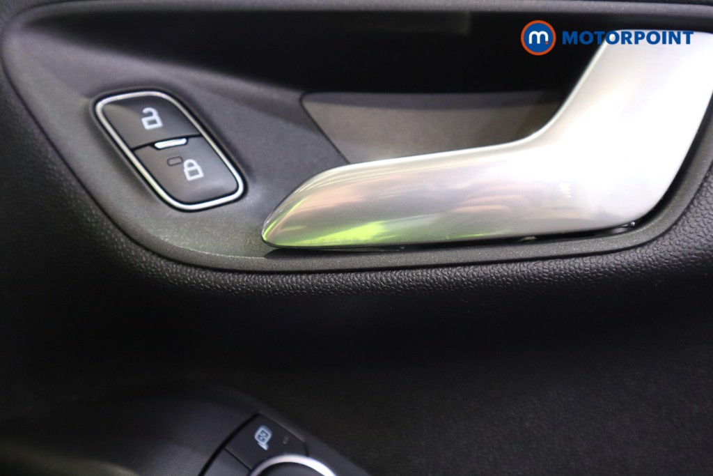 Ford Fiesta Titanium Manual Petrol Hatchback - Stock Number (1604572) - 16th supplementary image