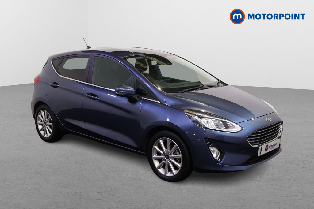 Ford Fiesta Titanium Manual Petrol Hatchback - Stock Number (1604572) - Drivers side front corner
