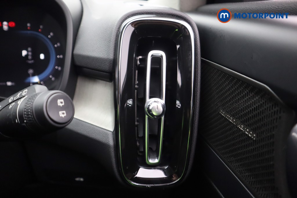 Volvo Xc40 Ultra Automatic Petrol SUV - Stock Number (1604651) - 9th supplementary image