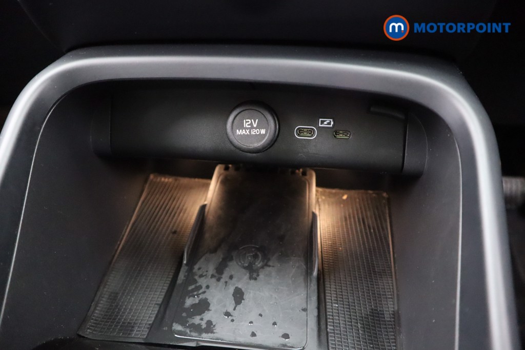 Volvo Xc40 Ultra Automatic Petrol SUV - Stock Number (1604651) - 13th supplementary image