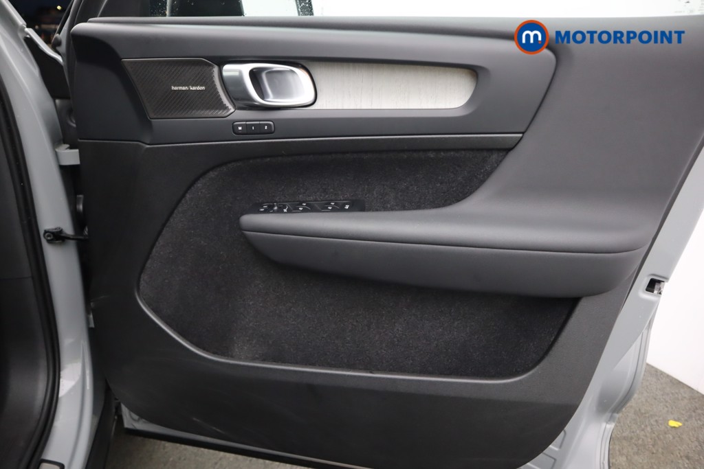 Volvo Xc40 Ultra Automatic Petrol SUV - Stock Number (1604651) - 22nd supplementary image