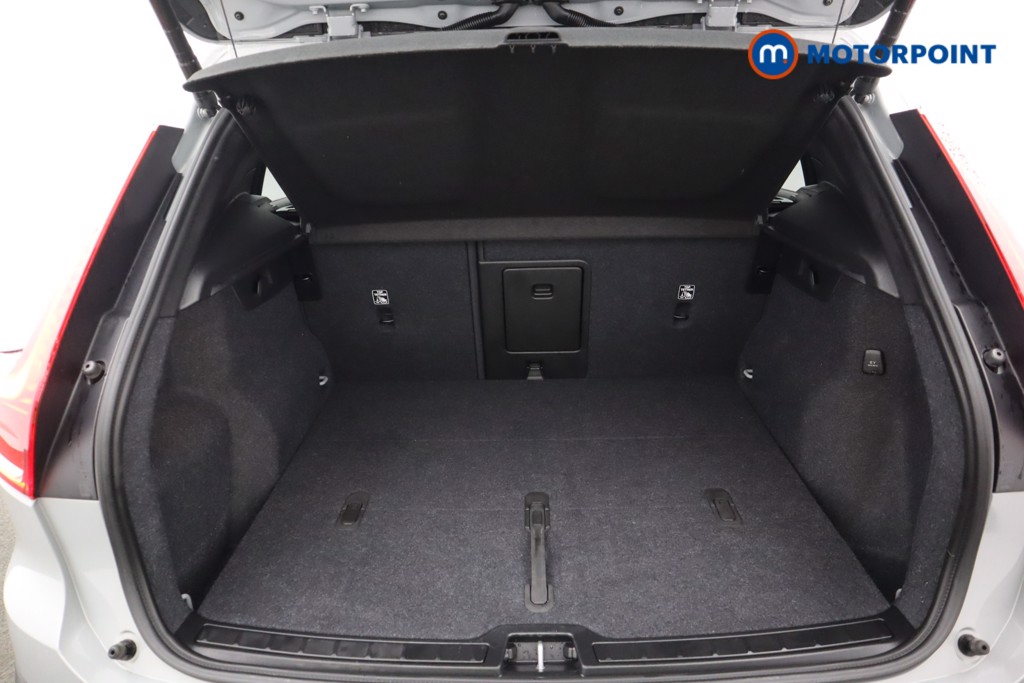 Volvo Xc40 Ultra Automatic Petrol SUV - Stock Number (1604651) - 33rd supplementary image