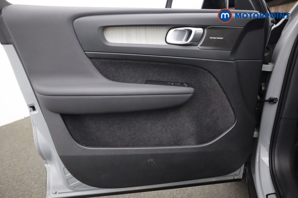 Volvo Xc40 Ultra Automatic Petrol SUV - Stock Number (1604651) - 40th supplementary image