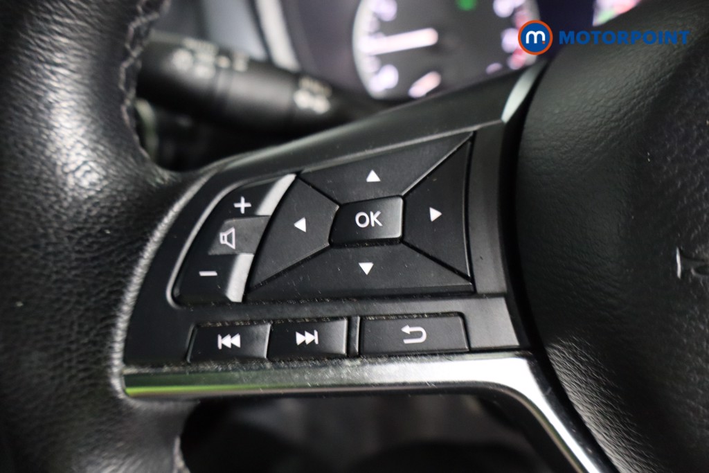 Nissan Juke N-Connecta Manual Petrol SUV - Stock Number (1574522) - 14th supplementary image