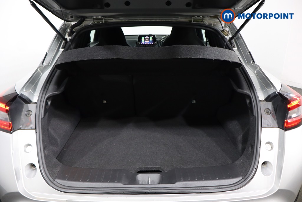 Nissan Juke N-Connecta Manual Petrol SUV - Stock Number (1574522) - 23rd supplementary image