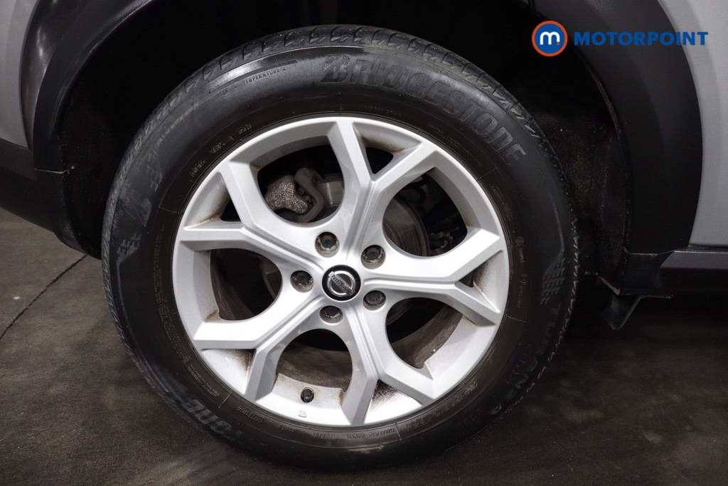 Nissan Juke N-Connecta Manual Petrol SUV - Stock Number (1574522) - 25th supplementary image