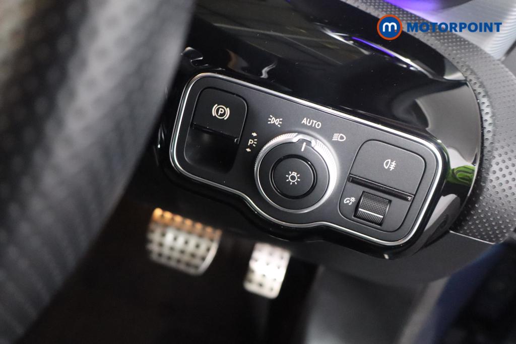 Mercedes-Benz A Class Amg Line Automatic Petrol Hatchback - Stock Number (1575297) - 6th supplementary image