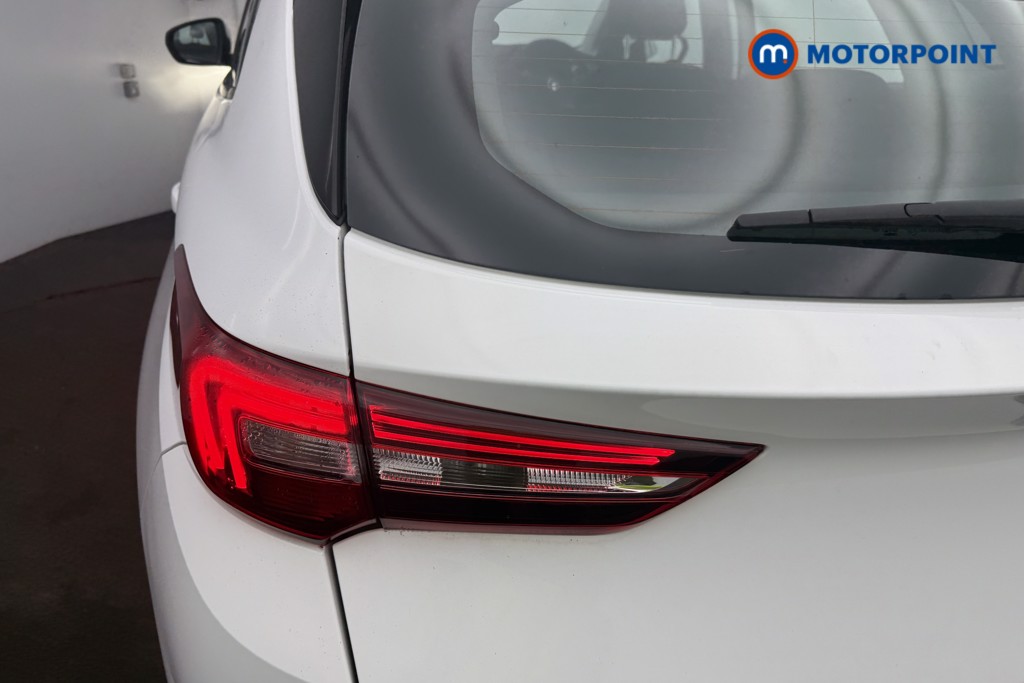 Vauxhall Grandland X Business Edition Nav Manual Petrol SUV - Stock Number (1587735) - 9th supplementary image