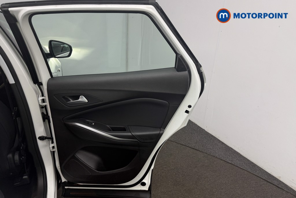 Vauxhall Grandland X Business Edition Nav Manual Petrol SUV - Stock Number (1587735) - 14th supplementary image