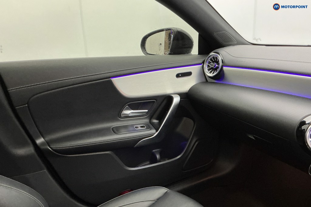 Mercedes-Benz CLA Amg Line Automatic Diesel Coupe - Stock Number (1589921) - 21st supplementary image