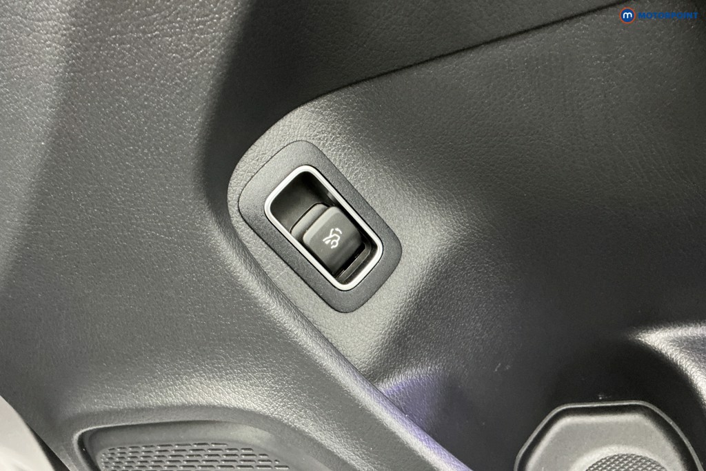 Mercedes-Benz CLA Amg Line Automatic Diesel Coupe - Stock Number (1589921) - 28th supplementary image