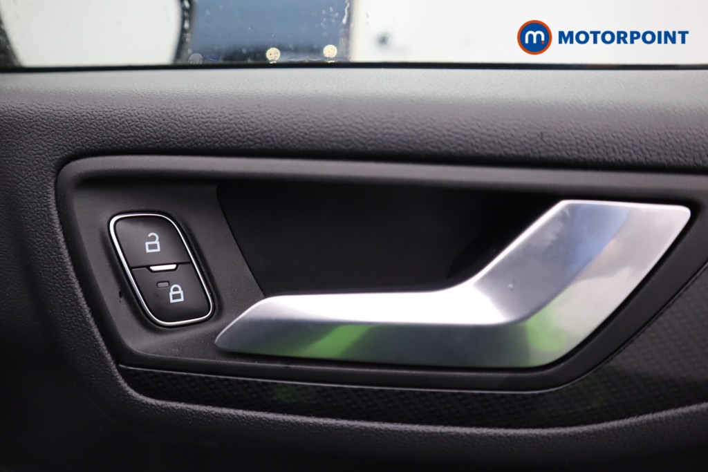 Ford Kuga St-Line Edition Automatic Petrol Plug-In Hybrid SUV - Stock Number (1590120) - 22nd supplementary image