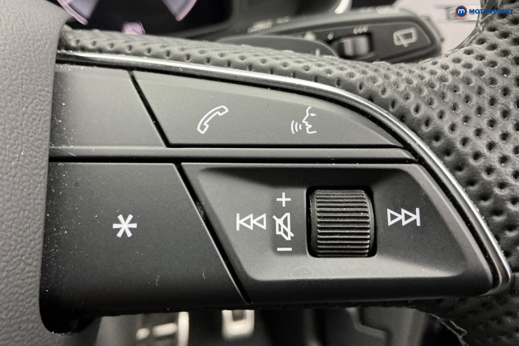 Audi Q8 Black Edition Automatic Petrol Plug-In Hybrid SUV - Stock Number (1590478) - 21st supplementary image