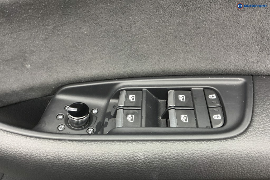 Audi Q8 Black Edition Automatic Petrol Plug-In Hybrid SUV - Stock Number (1590478) - 24th supplementary image