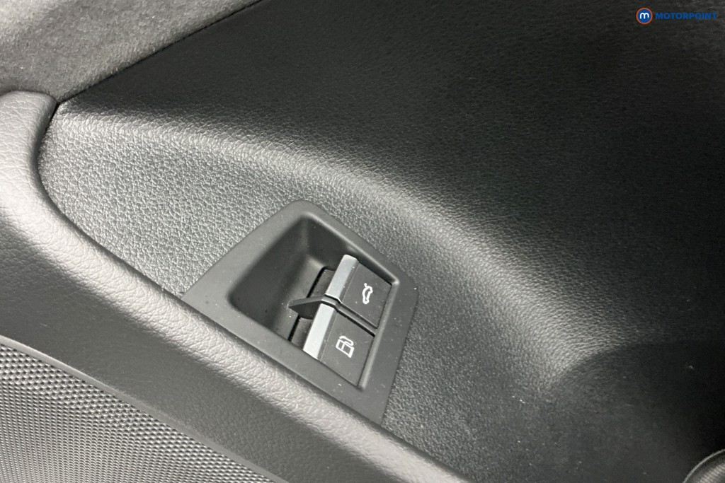 Audi Q8 Black Edition Automatic Petrol Plug-In Hybrid SUV - Stock Number (1590478) - 26th supplementary image