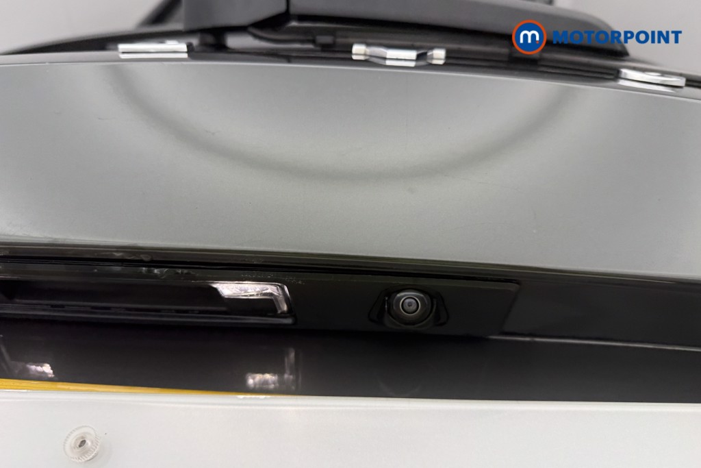 Volvo V60 R Design Automatic Petrol Estate - Stock Number (1590745) - 10th supplementary image